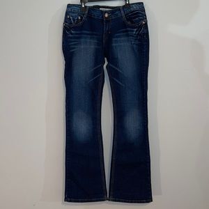 Landeo Jeans Denim Division Woman’s Stretch w/Faux Diamond Studs Jeans Size 30